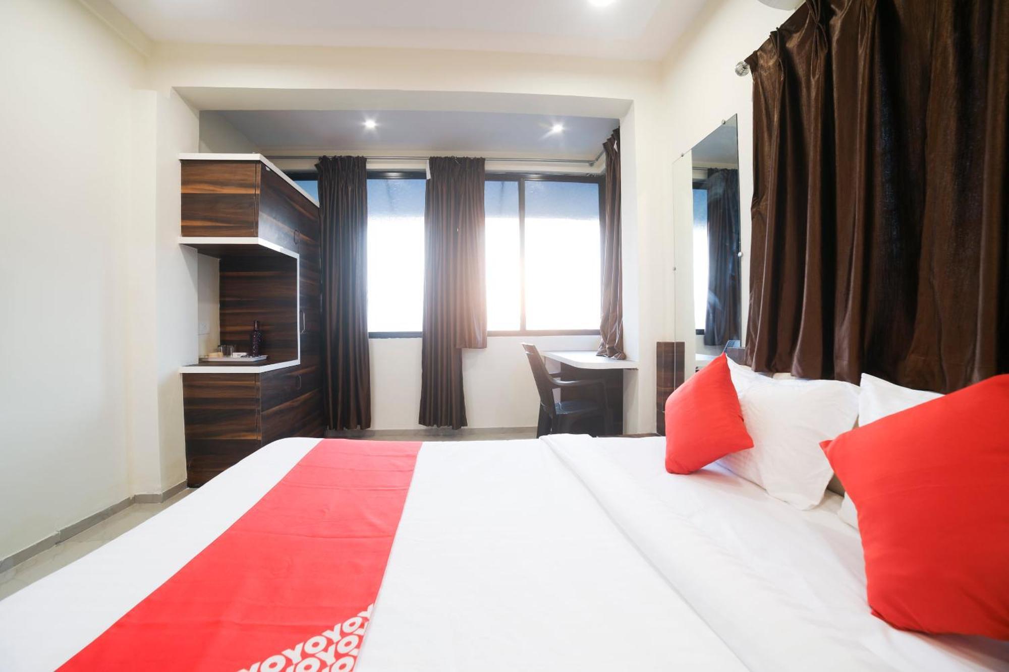 Hotel O Club Metro Нагпур Екстериор снимка