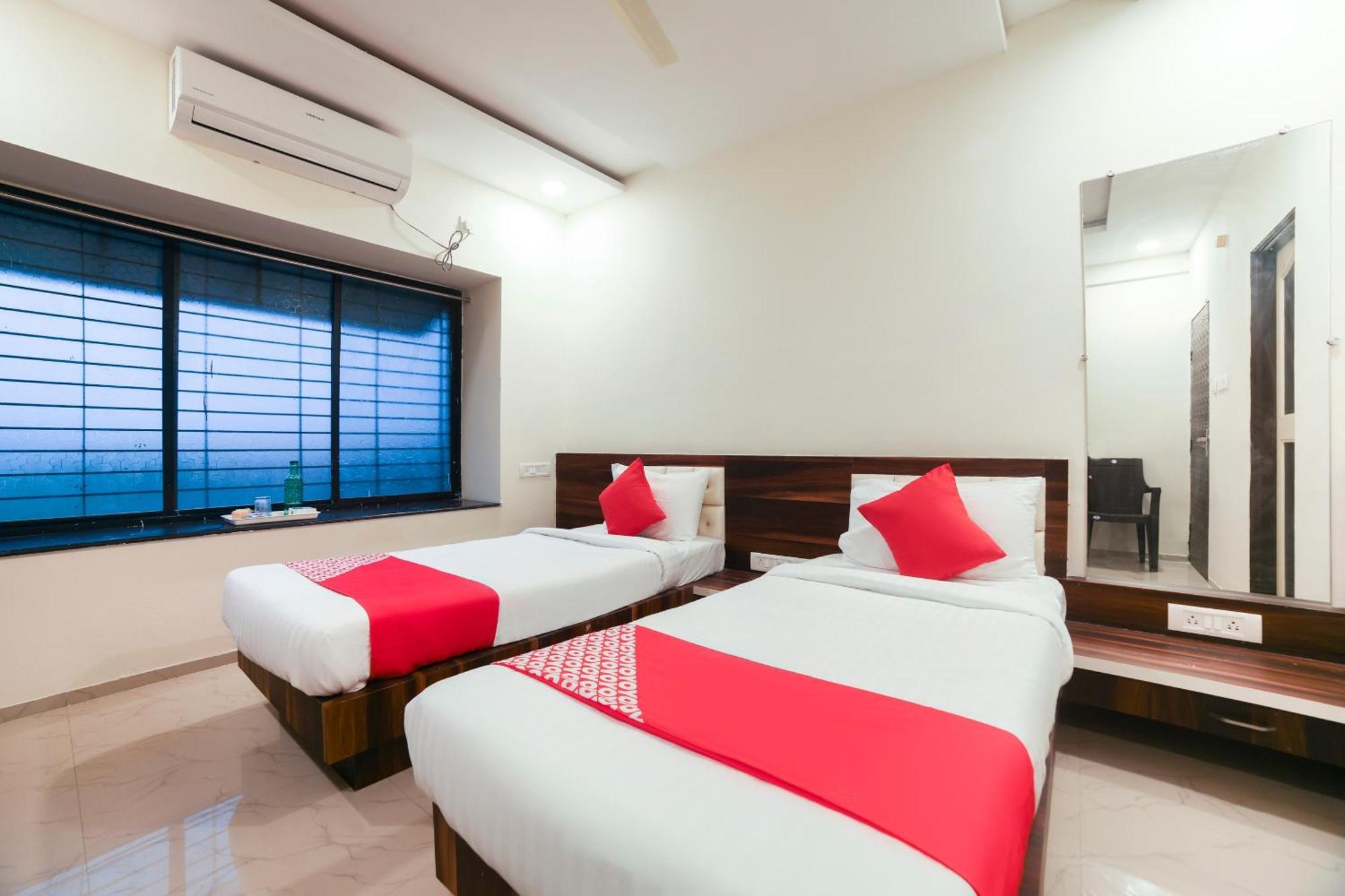 Hotel O Club Metro Нагпур Екстериор снимка