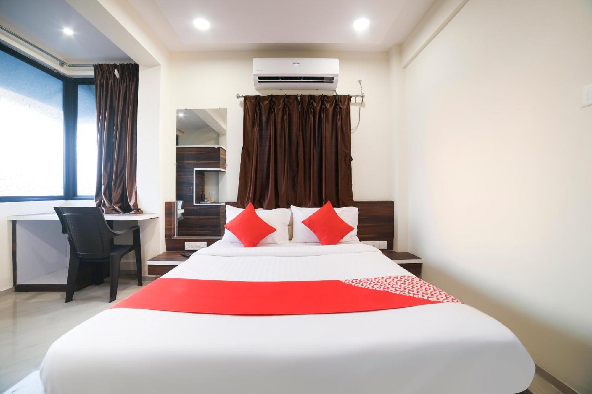 Hotel O Club Metro Нагпур Екстериор снимка
