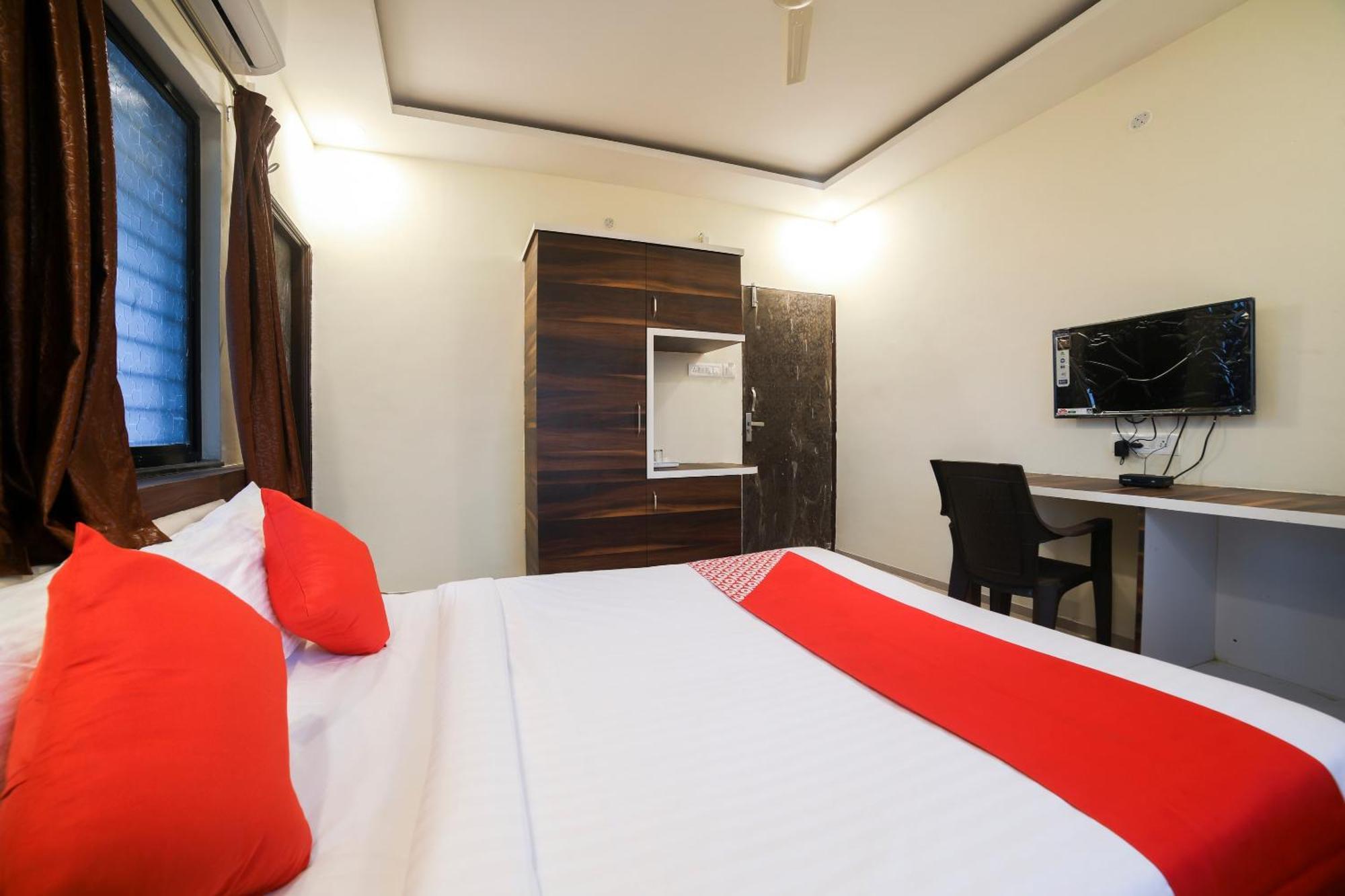 Hotel O Club Metro Нагпур Екстериор снимка